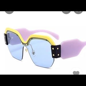 Sunglasses as pictured